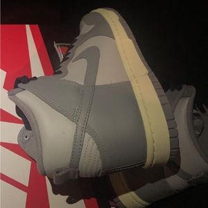 gray// light gray high top nike, size 7, ordered from nike, only wore twice